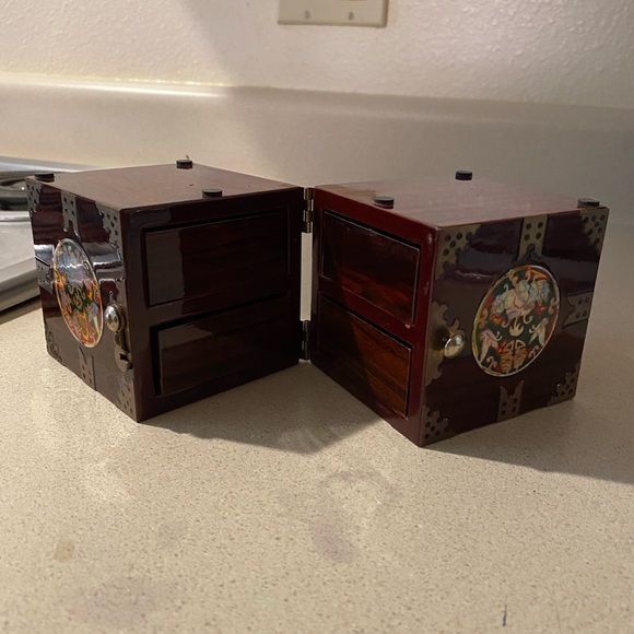 Oriental antique jewelry box - Picture 3 of 8